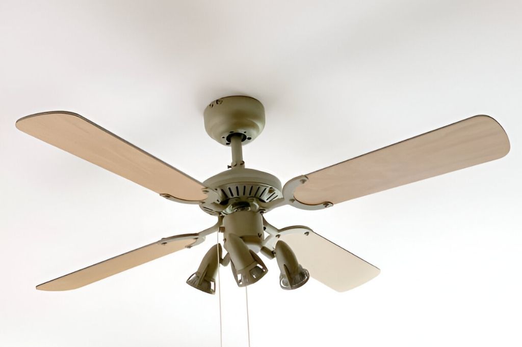 How to Fix a Noisy Ceiling Fan