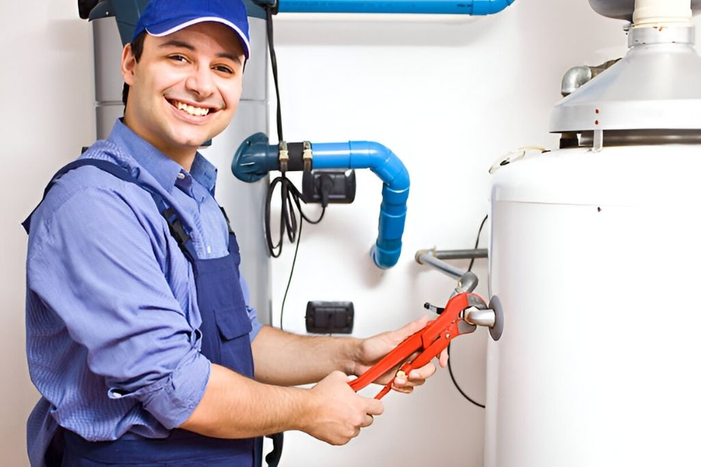 How to Tell if Water Heater is Leaking