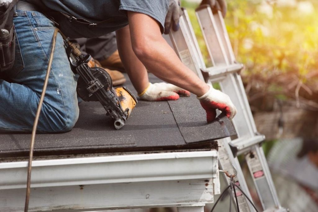 How to Repair a Roof Leak on a Mobile Home