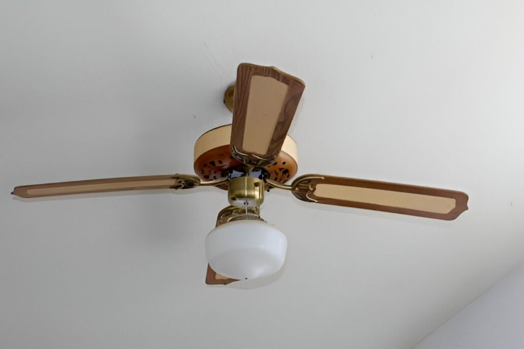 How to Balance a Ceiling Fan