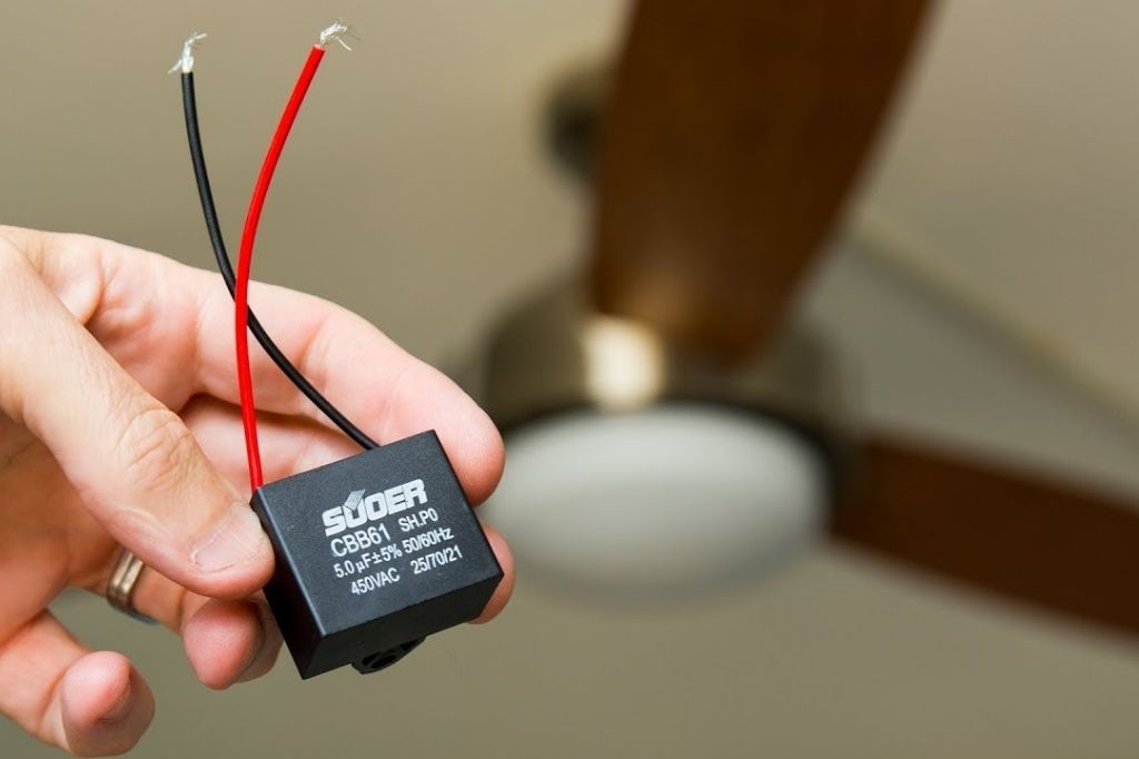 How to Fix a Capacitor in a Ceiling Fan