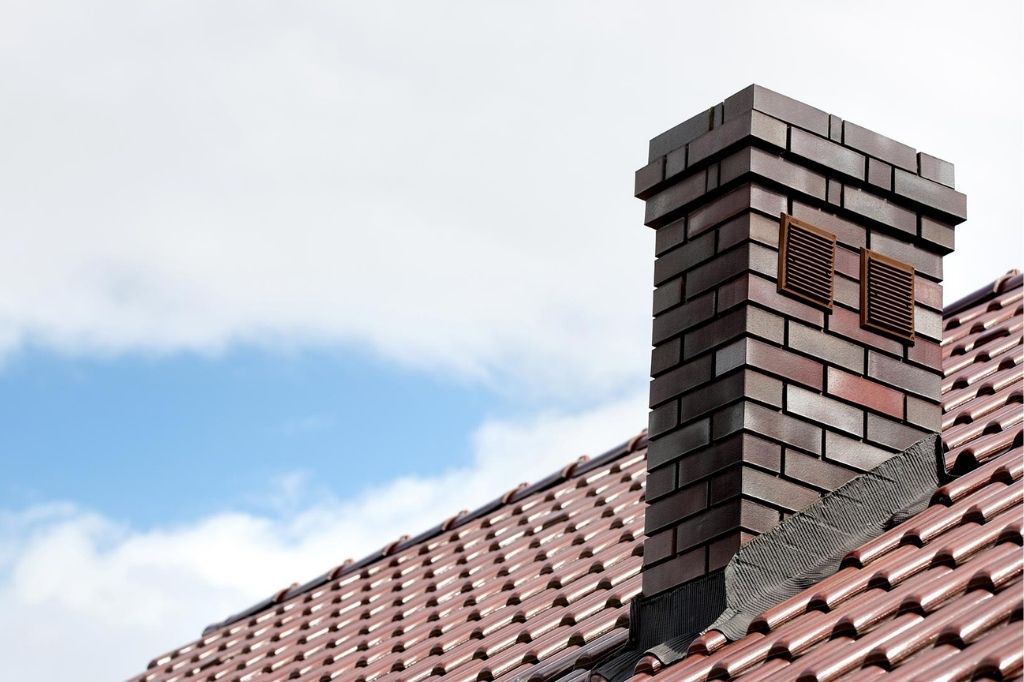 How to Fix a Leaking Roof Around Chimney